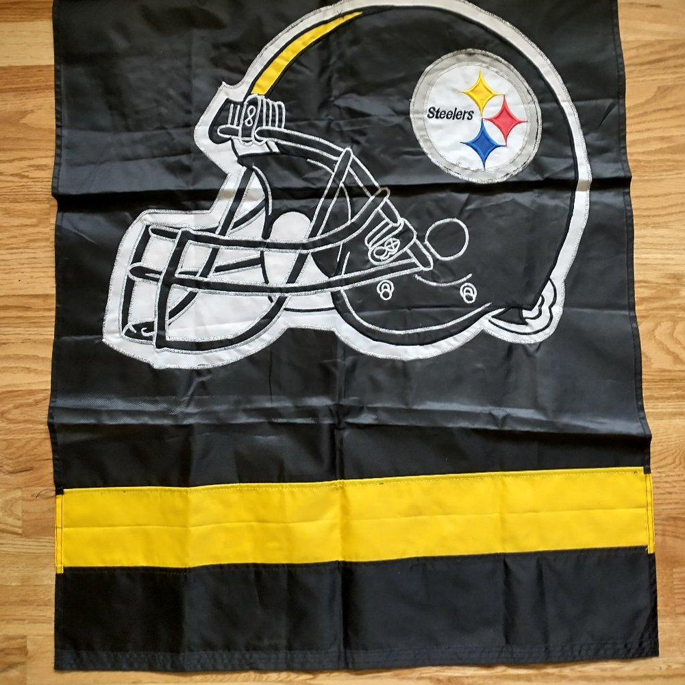 Steelers Flag for Oudoors - Picture 2 of 12